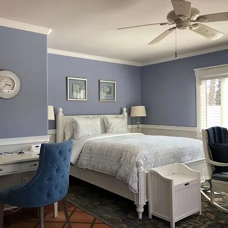 Kate Stanton Inn-2